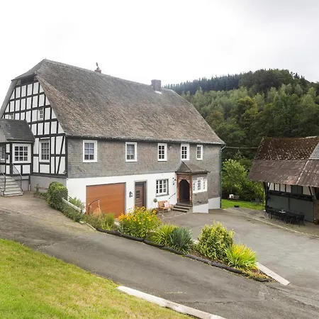 Hallmanns Hof Landhaus *
